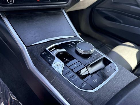 Used 2024 BMW 430i Convertible image 23