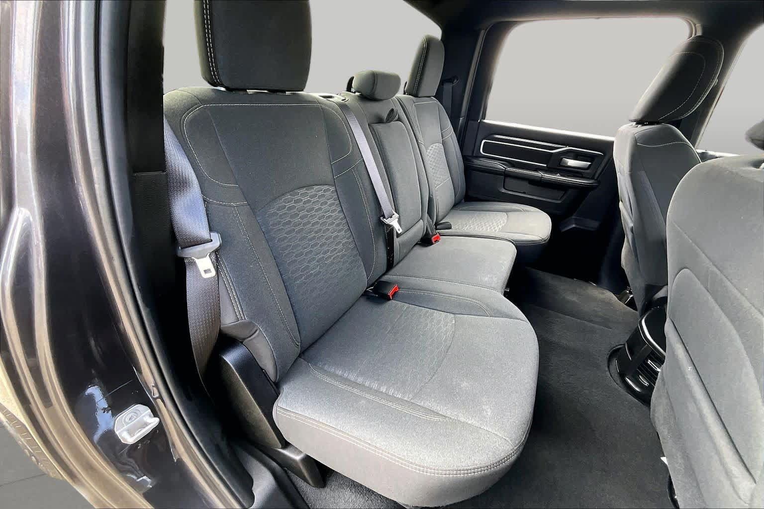 Used 2025 RAM 2500 Big Horn AWD/4WD image 19