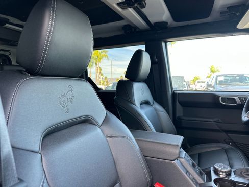 New 2025 Ford Bronco Badlands w/ Sasquatch Package image 17