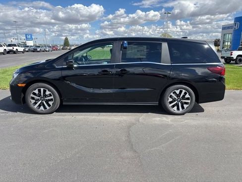 New 2026 Honda Odyssey EX-L image 3