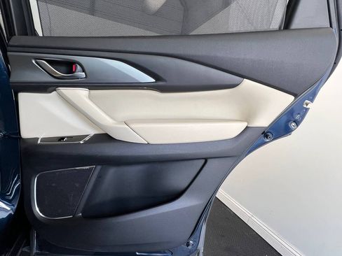 Used 2019 MAZDA CX-9 Touring w/ Touring Premium Package image 14