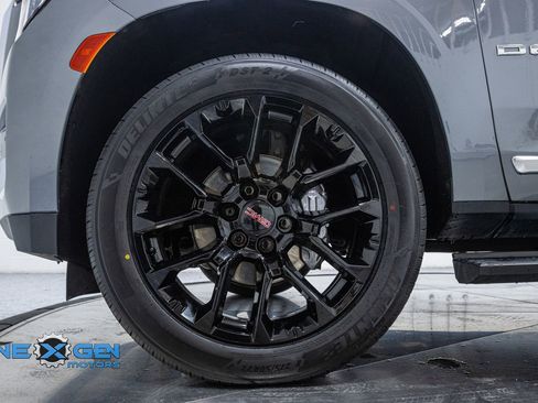 Used 2022 GMC Yukon Denali image 46