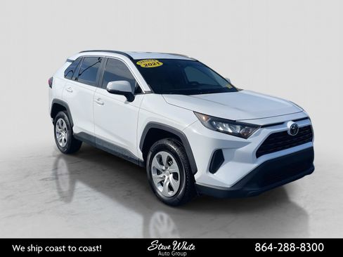 Used 2021 Toyota RAV4 LE FWD image 1