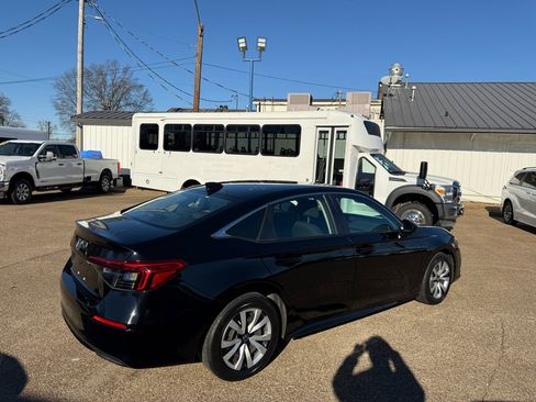 Used 2023 Honda Civic LX image 5