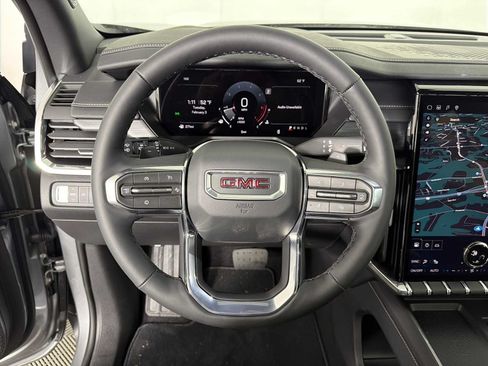 New 2026 GMC Acadia Elevation FWD image 24