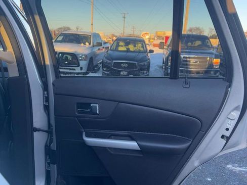 Used 2011 Ford Edge Limited w/ 302A Rapid Spec Order Code image 18