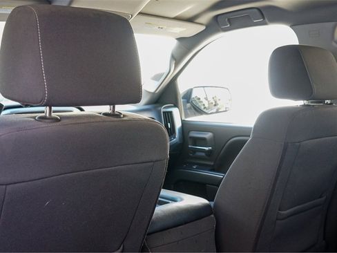 Used 2018 Chevrolet Silverado 1500 LT w/ All Star Edition image 48