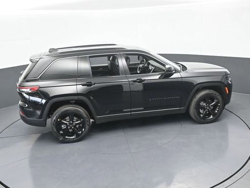 New 2026 Jeep Grand Cherokee Limited w/ Limited Altitude Package RWD image 47