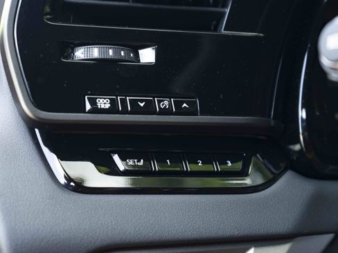 Used 2025 Lexus RX 350h w/ Convenience Package AWD/4WD image 37