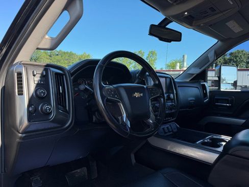 Used 2016 Chevrolet Silverado 2500 LTZ w/ LTZ Plus Package AWD/4WD image 14
