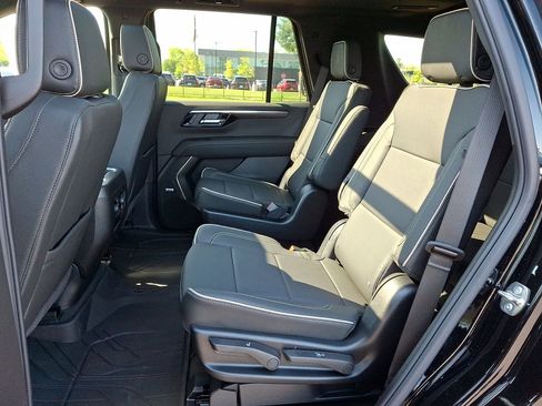 New 2026 Chevrolet Tahoe Premier w/ Sun And Tow Package AWD/4WD image 13