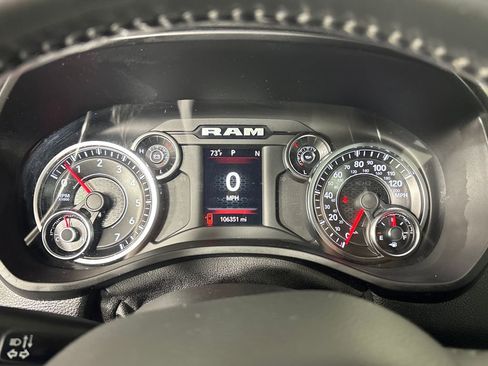 Used 2022 RAM 1500 Big Horn AWD/4WD image 13