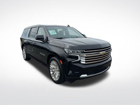 Used 2023 Chevrolet Suburban High Country AWD/4WD image 7