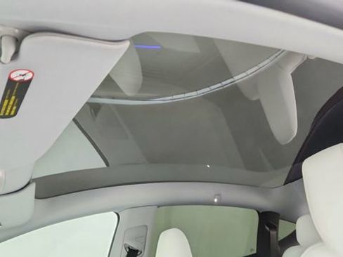 Used 2026 Tesla Model Y AWD image 55