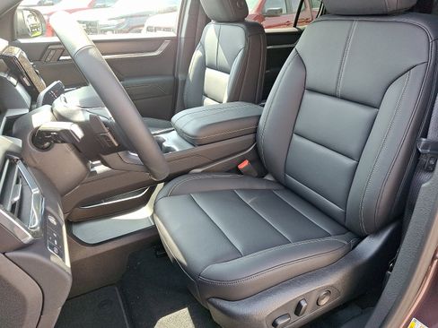 New 2025 GMC Acadia Elevation w/ Elevation Premium Package image 7