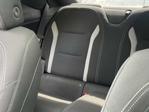 Used 2018 Chevrolet Camaro SS RWD image 35