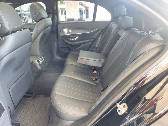 Used 2022 Mercedes-Benz E 350 4MATIC Sedan image 17