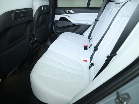 Certified 2024 BMW X5 xDrive40i w/ M Sport Package image 14