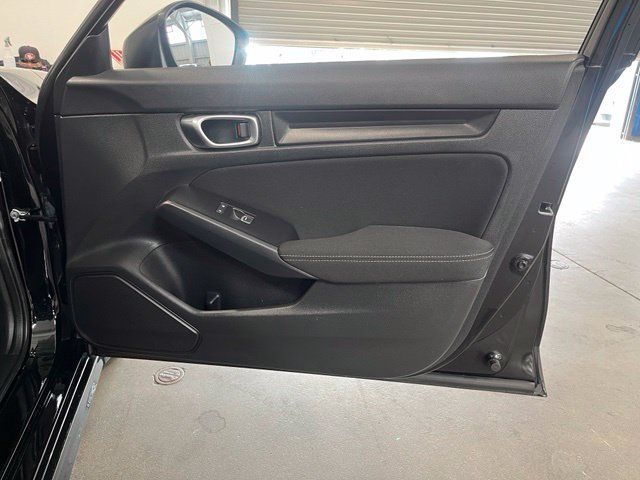 Used 2022 Honda Civic LX image 13