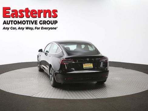 Used 2019 Tesla Model 3 Standard Range RWD image 30