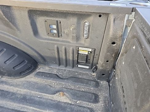 Used 2024 Ford F350 Platinum w/ FX4 Off-Road Package image 6