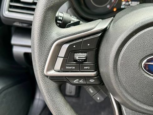 Used 2022 Subaru Impreza 2.0i Premium AWD/4WD image 32