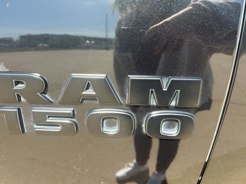 Used 2015 RAM 1500 Sport w/ Black Ram 1500 Sport Group AWD/4WD image 27