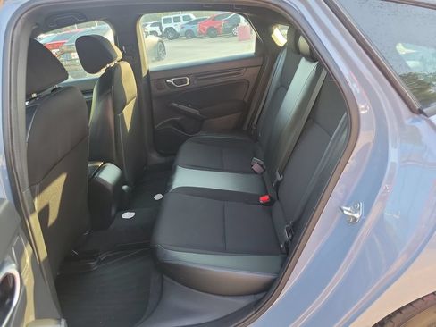 Used 2022 Honda Civic Sport image 29