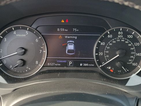 Certified 2025 INFINITI QX55 Luxe w/ Cargo Package image 11