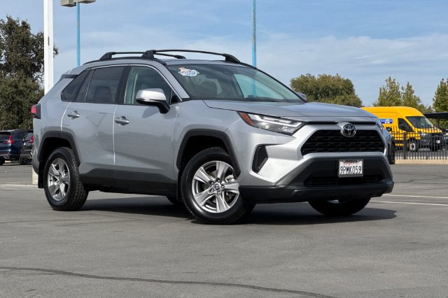 Used 2024 Toyota RAV4 XLE w/ Convenience Package AWD/4WD image 2