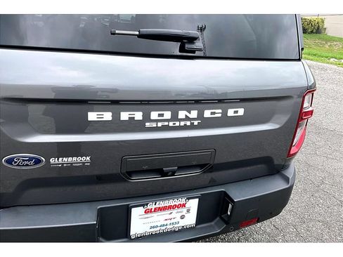 Used 2023 Ford Bronco Sport Heritage w/ Heritage Convenience Package AWD/4WD image 39