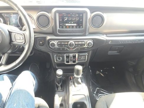 Certified 2021 Jeep Wrangler Unlimited Sport image 24