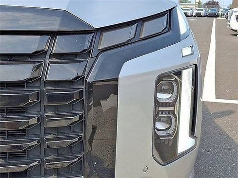 Certified 2024 Hyundai Palisade Limited AWD/4WD image 10