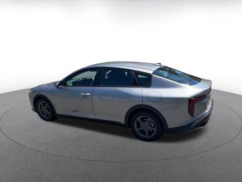 Used 2025 Kia K4 FWD image 10