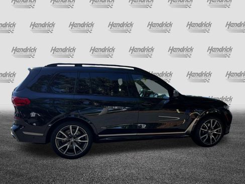Used 2021 BMW X7 M50i AWD/4WD image 10