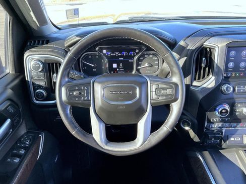 Certified 2021 GMC Sierra 3500 Denali image 11