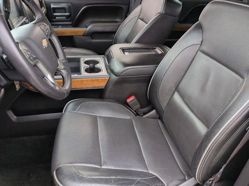 Used 2017 Chevrolet Silverado 1500 High Country AWD/4WD image 20