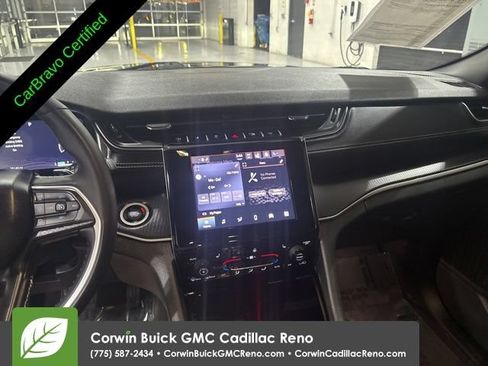 Used 2023 Jeep Grand Cherokee Altitude AWD/4WD image 22