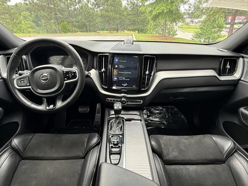 Used 2019 Volvo XC60 T5 R-Design w/ Protection Package Premier FWD image 23