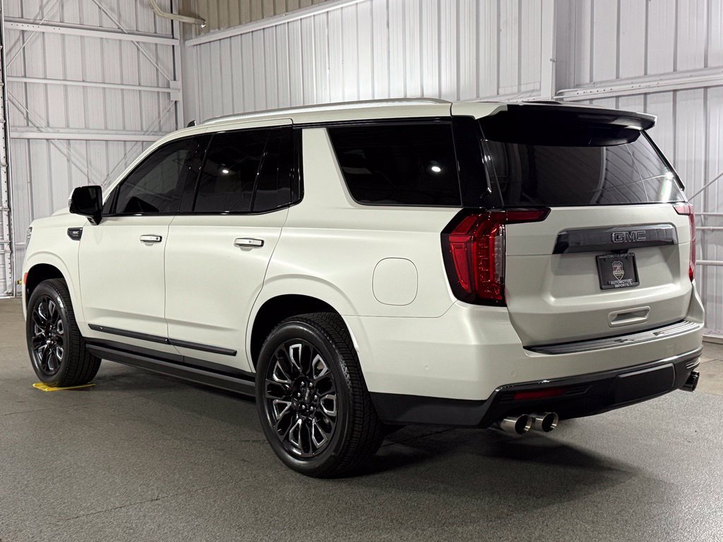 Used 2023 GMC Yukon Denali Ultimate AWD/4WD image 11
