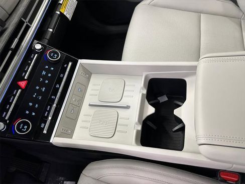 New 2026 Hyundai Santa Fe Calligraphy image 33