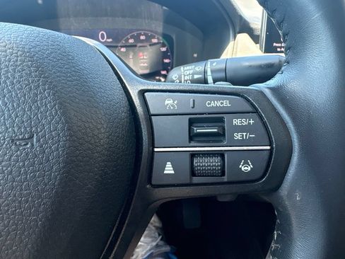 Used 2023 Honda Accord EX-L image 16