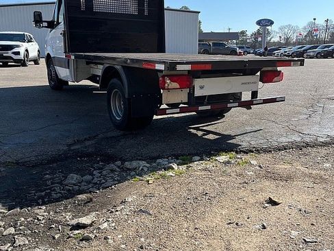 Used 2018 Mercedes-Benz Sprinter 3500 image 5