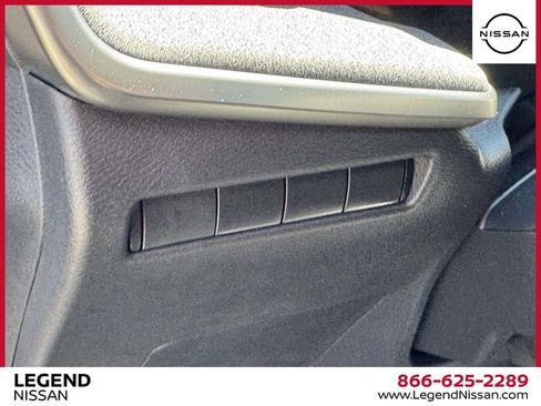 Used 2025 Nissan Kicks SV w/ SV Premium Package AWD/4WD image 18