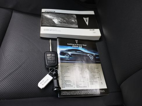 Used 2009 Pontiac G8 GT w/ Premium Package RWD image 47
