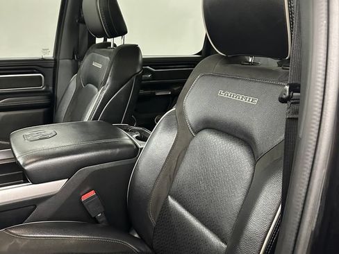 Used 2022 RAM 1500 Laramie AWD/4WD image 12