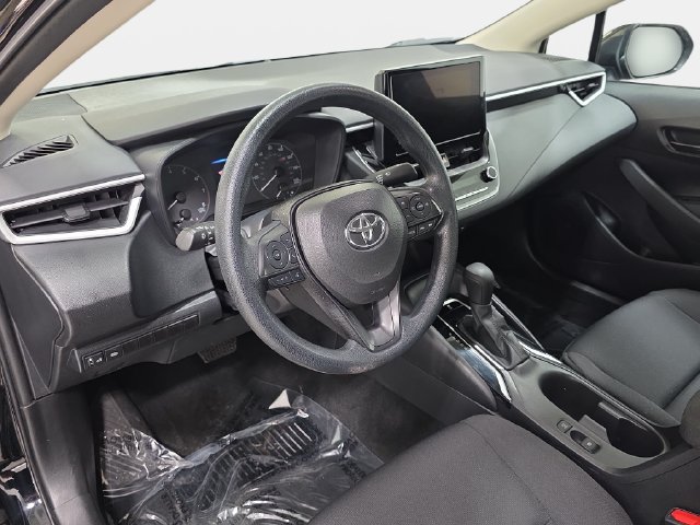 Certified 2025 Toyota Corolla LE FWD image 13