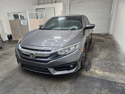 Used 2016 Honda Civic EX-T image 11