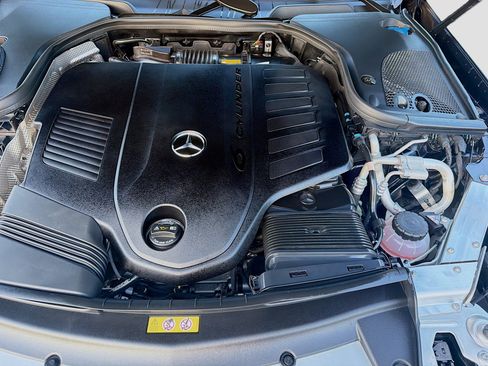 Used 2023 Mercedes-Benz E 450 4MATIC Sedan image 34