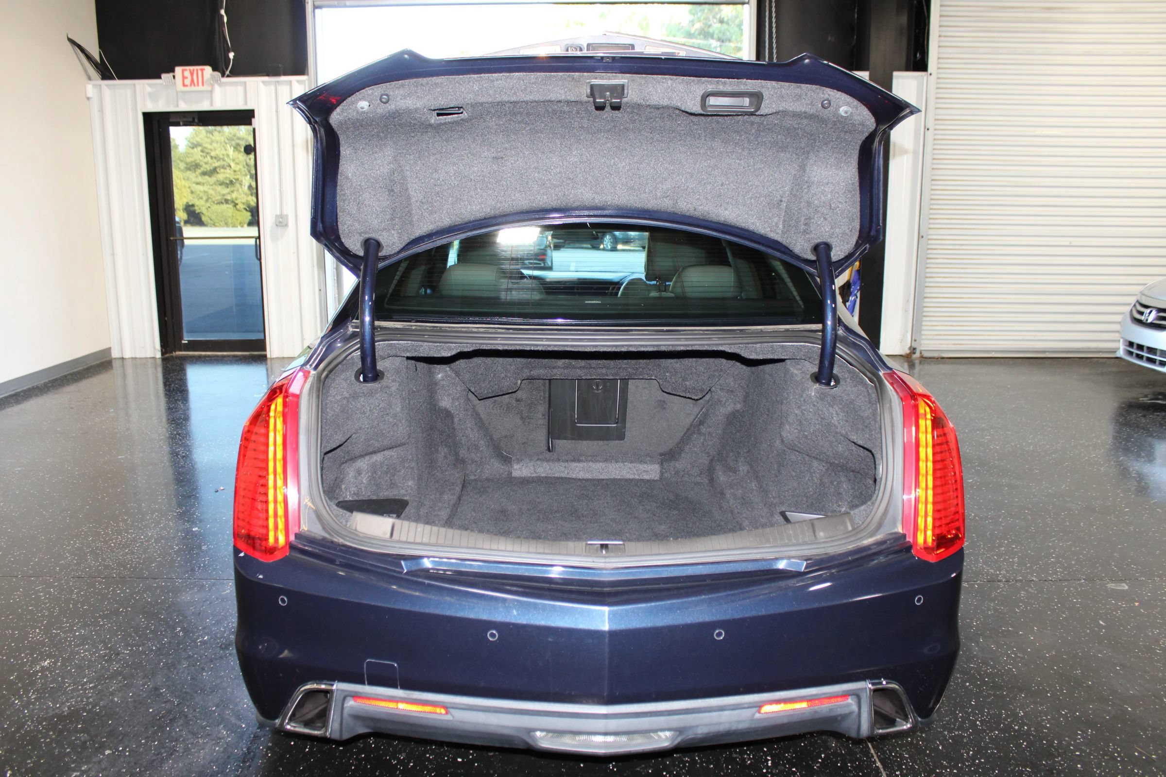 Used 2017 Cadillac CTS Luxury RWD image 38